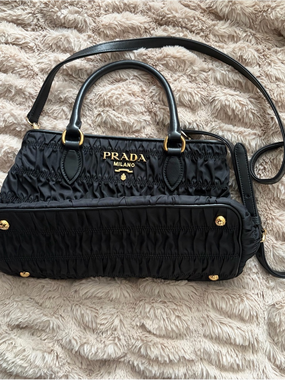 Prada Milano Black Tessuto Nylon Gaufre Small Tote - Picture 3 of 10